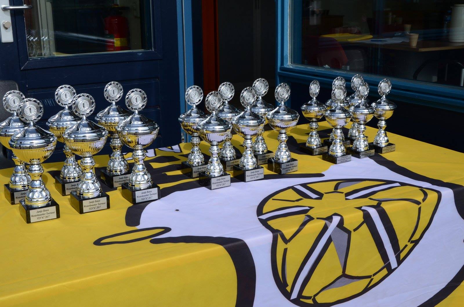 19092633_1460230450705263_7447803924331448467_o_1460230450705263