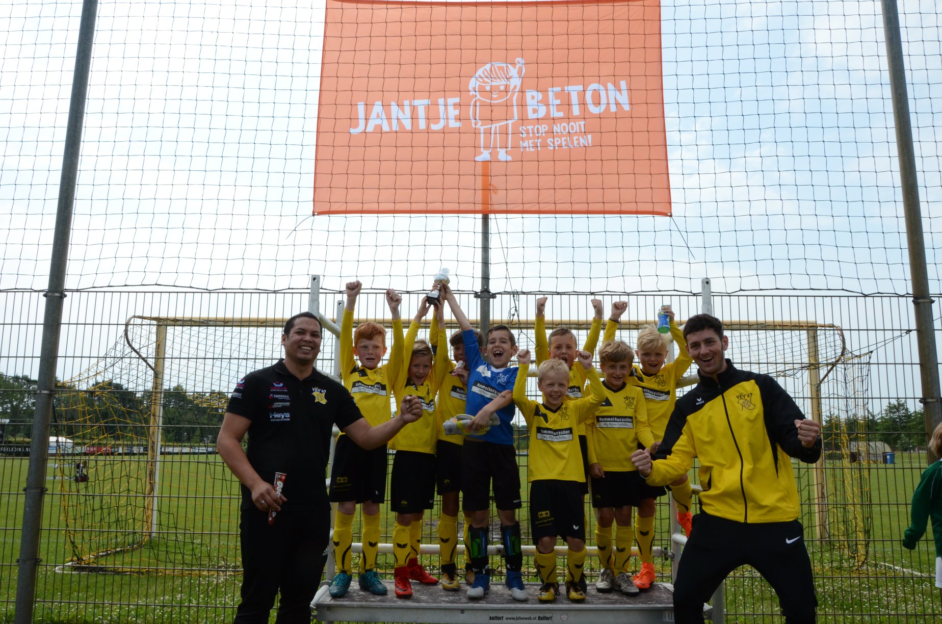 34791206_1811996652195306_2811323293737418752_n_1811996645528640